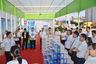 食博會(huì)現(xiàn)場(chǎng)兩天簽單近千萬元，禮儀服務(wù)成商業(yè)洽談關(guān)鍵助力